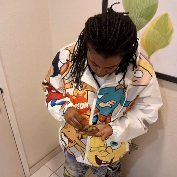 Meet your Posher, Larai - Picture 1 of 1